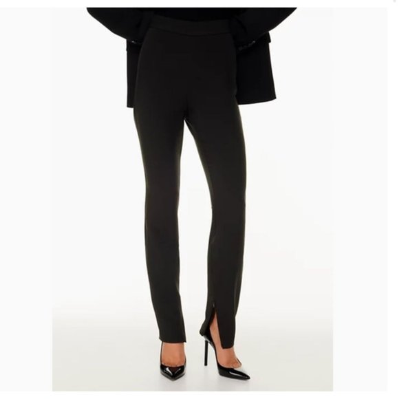 Aritzia Pants - Aritzia Babaton Black Slim Leg Serra Pants Size 6